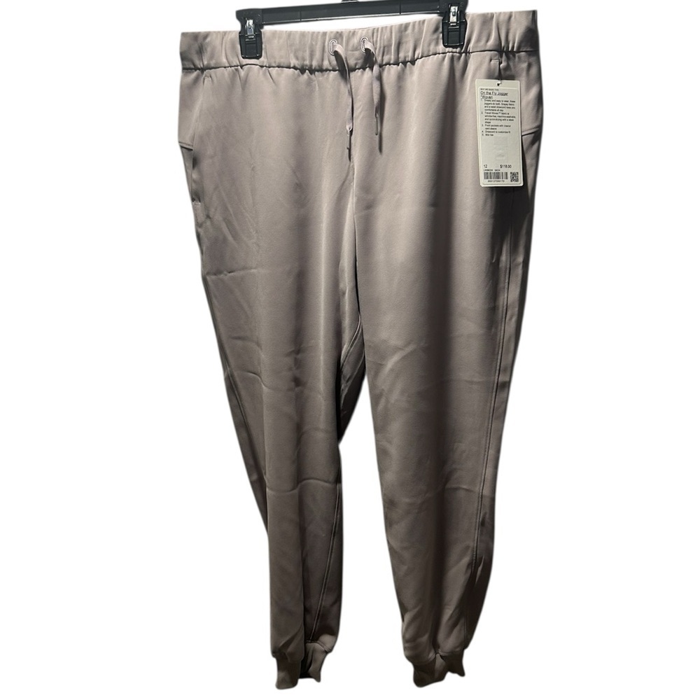 {lululemon athletica} On the Fly Women’s Jogger 28” - Picture 3 of 6